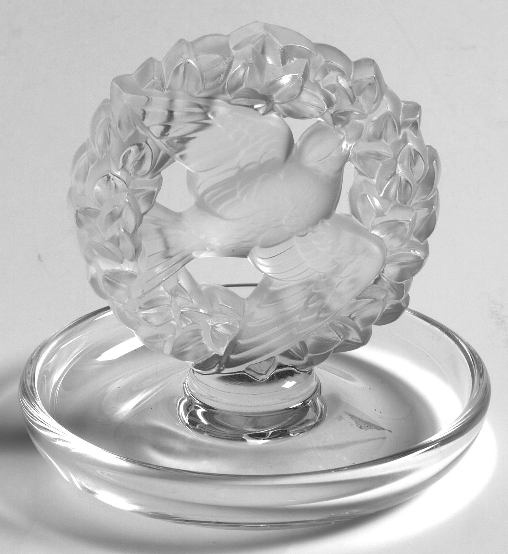 Pax Round Pin Tray by Lalique-1
