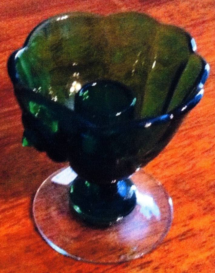 Krystolshell Emerald Green Giftware 4 Light Candlestick by Cambridge-1