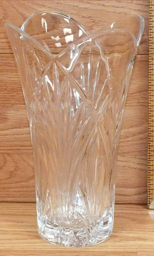 Lotus 9" Flower Vase by Capri-1