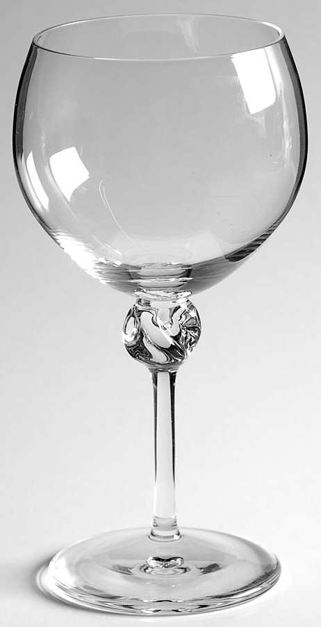 Bolero Burgundy Wine by Daum-1