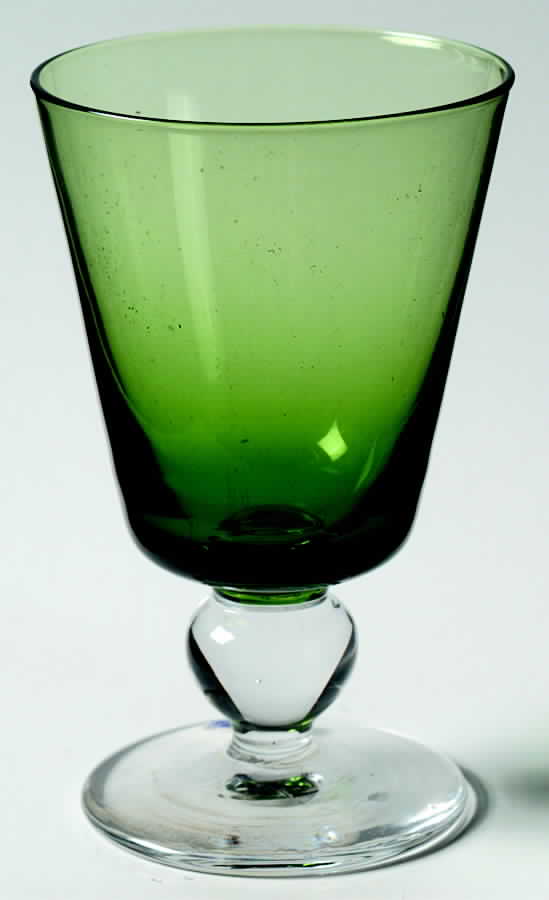 Royal Olive Green Wine Glass by Doyen-1