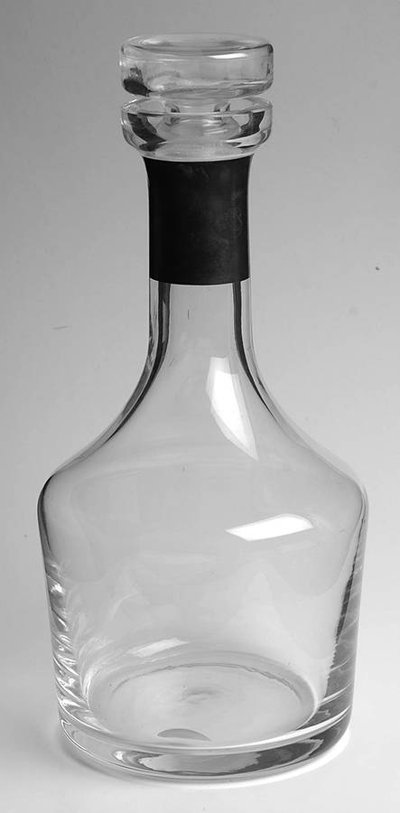 Allegro Decanter & Stopper by Dorothy Thorpe-1