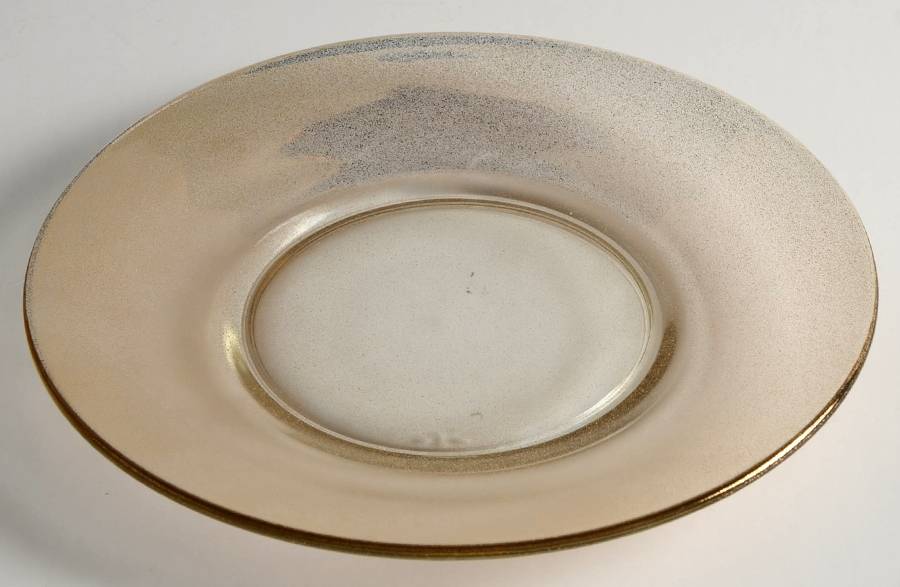 Gold Fleck Luncheon Plate by Dorothy Thorpe-1