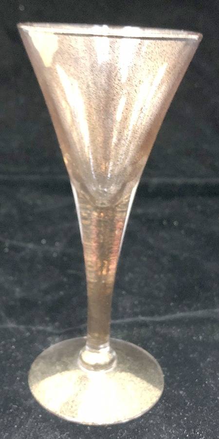 Gold Fleck Wine by Dorothy Thorpe-1