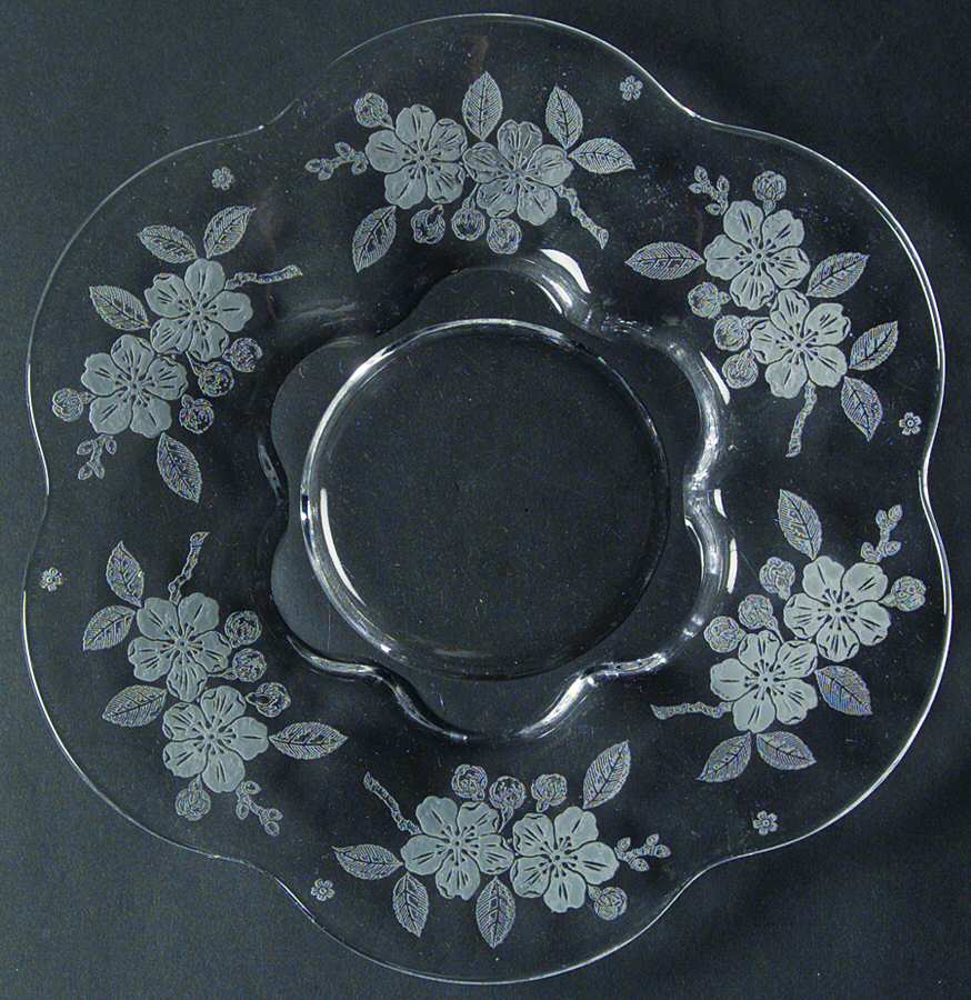 Language of Flowers Canterbury Luncheon Plate by Duncan & Miller-1