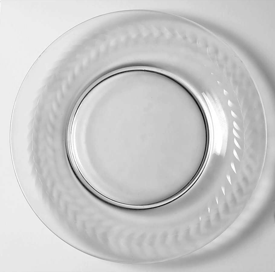 Laurel Wreath Luncheon Plate by Duncan & Miller-1