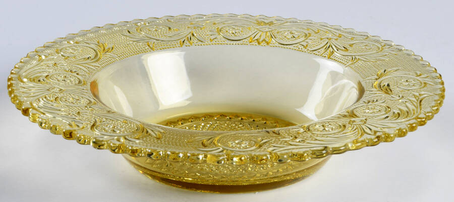 Sandwich Amber (Stem 41) 7" Grapefruit Bowl by Duncan & Miller-1