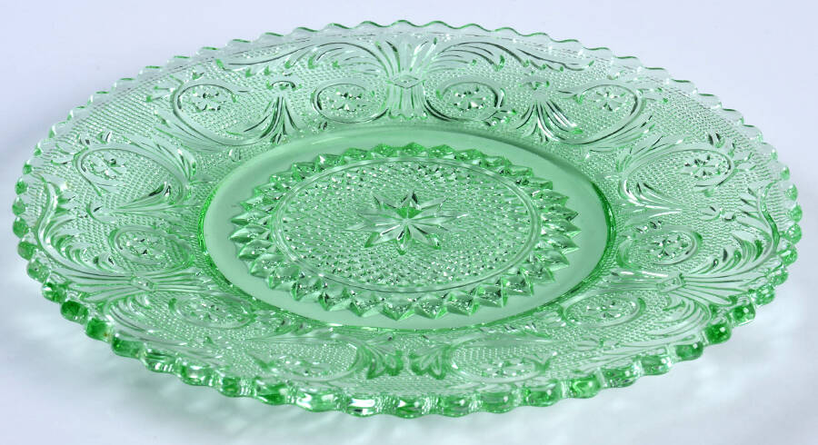 Sandwich Green (Stem 41) Bread & Butter Plate by Duncan & Miller-1
