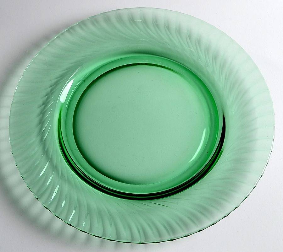Spiral Flutes Green Dinner Plate by Duncan & Miller-1