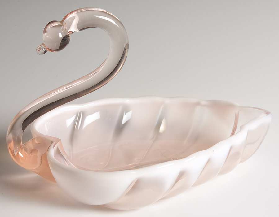 Sylvan Pink (Opalescent) 5" Pink Opalescent Open Swan by Duncan & Miller-1