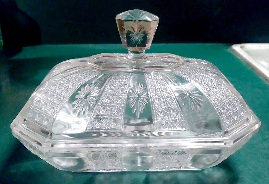 Cane & Rosette Octagonal Bowl & Lid by Duncan & Miller-1