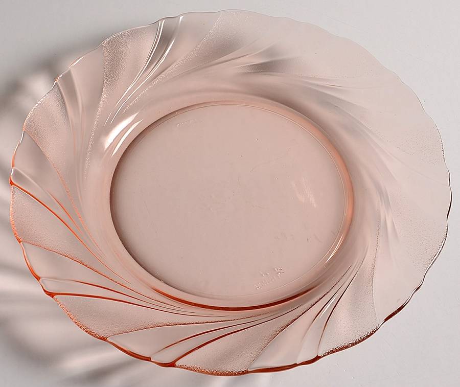 Rivage Pink 7" Salad Plate by Duralex-1