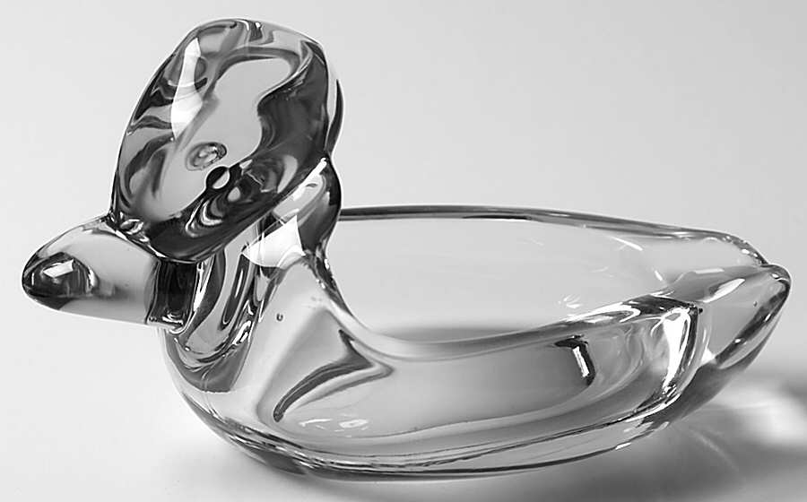 Animals & Figurines #30 Small Duck Ashtray by Duncan & Miller-1