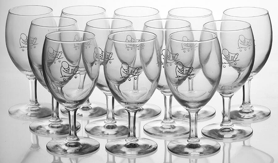 Napoli (Set of 12) Water Goblets by Durobor-1