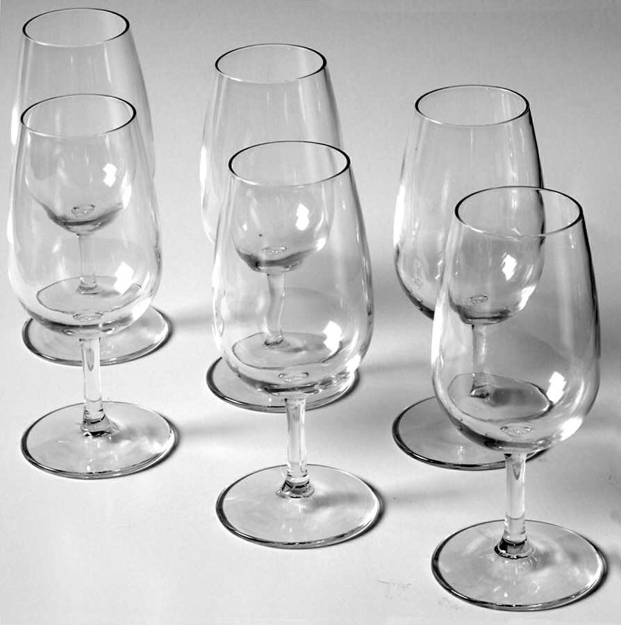 Vigneron Wine Glass - Set of 6 by Durobor-1