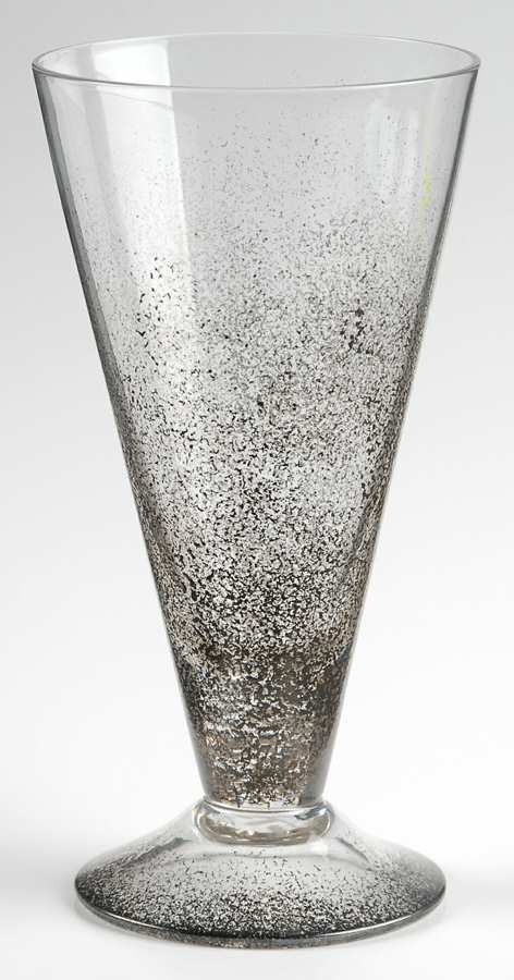 Silver Fleck Iced Tea by Dorothy Thorpe-1