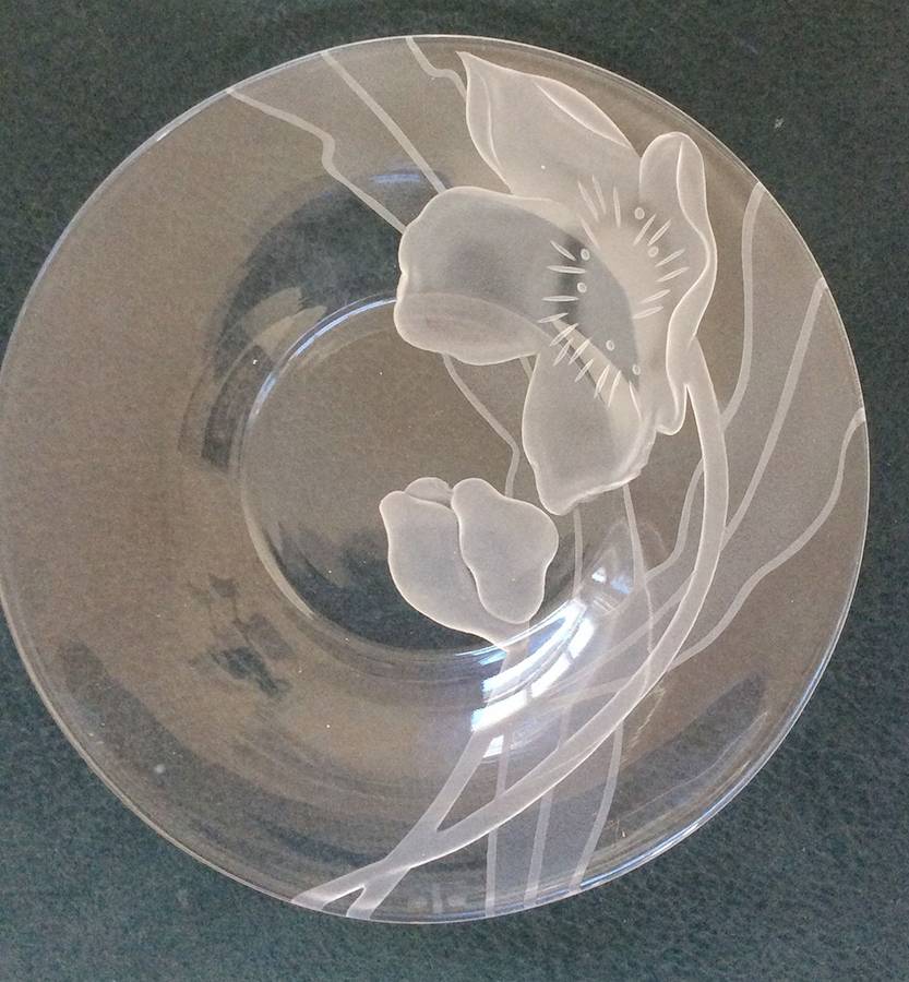 DTC18 Salad Plate by Dorothy Thorpe-1