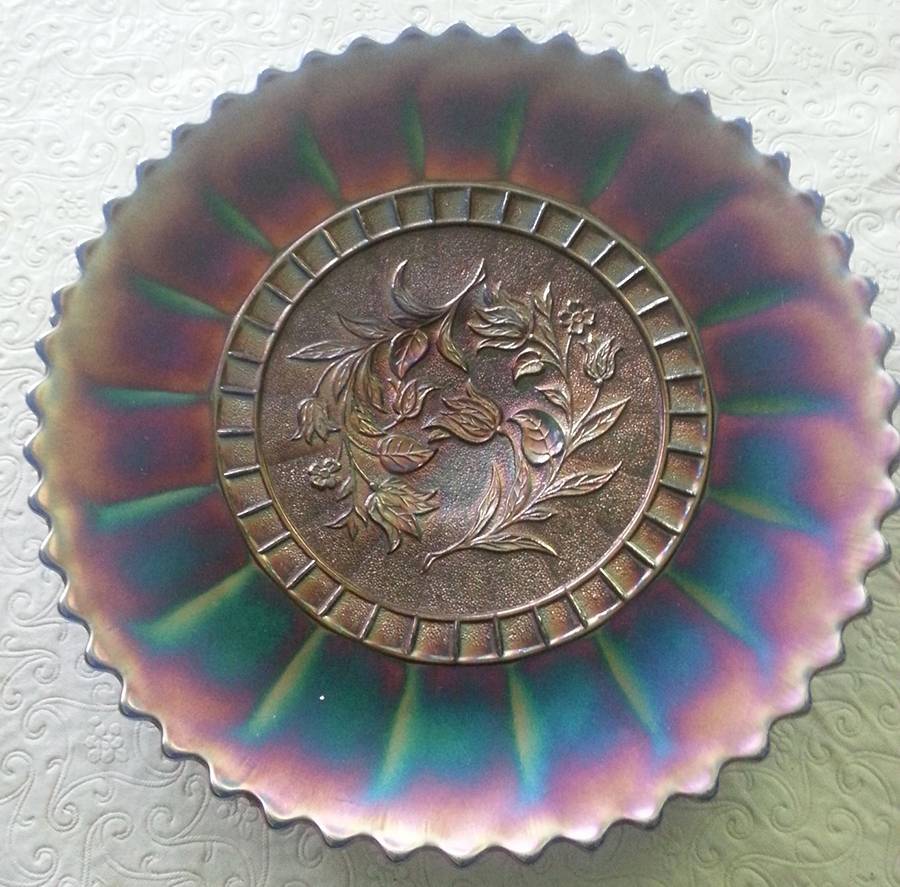 Windflower Amethyst (Carnival) 9" Decorative Plate by Dugan-1
