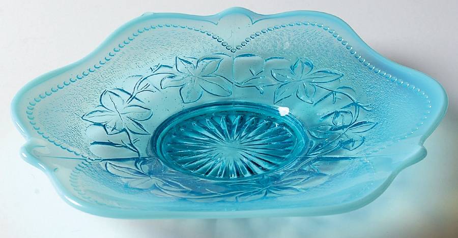 Leaf Rosette and Beads Blue (Opalescent) 7" Bon Bon Plate by Dugan-1
