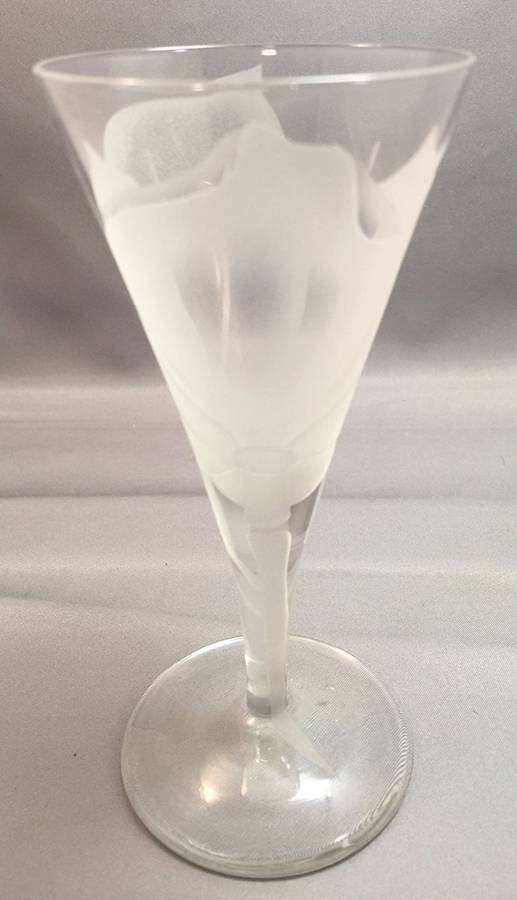 DTC41 Water Goblet by Dorothy Thorpe-1