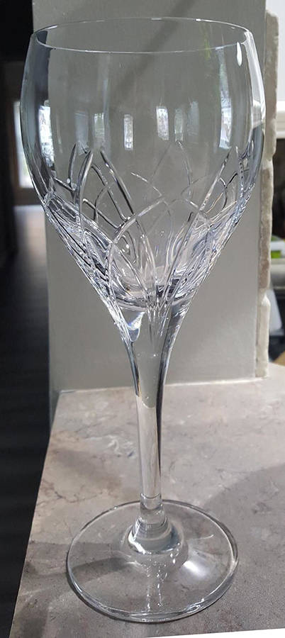 Trellis Water Goblet by De Plomb Crystal-1