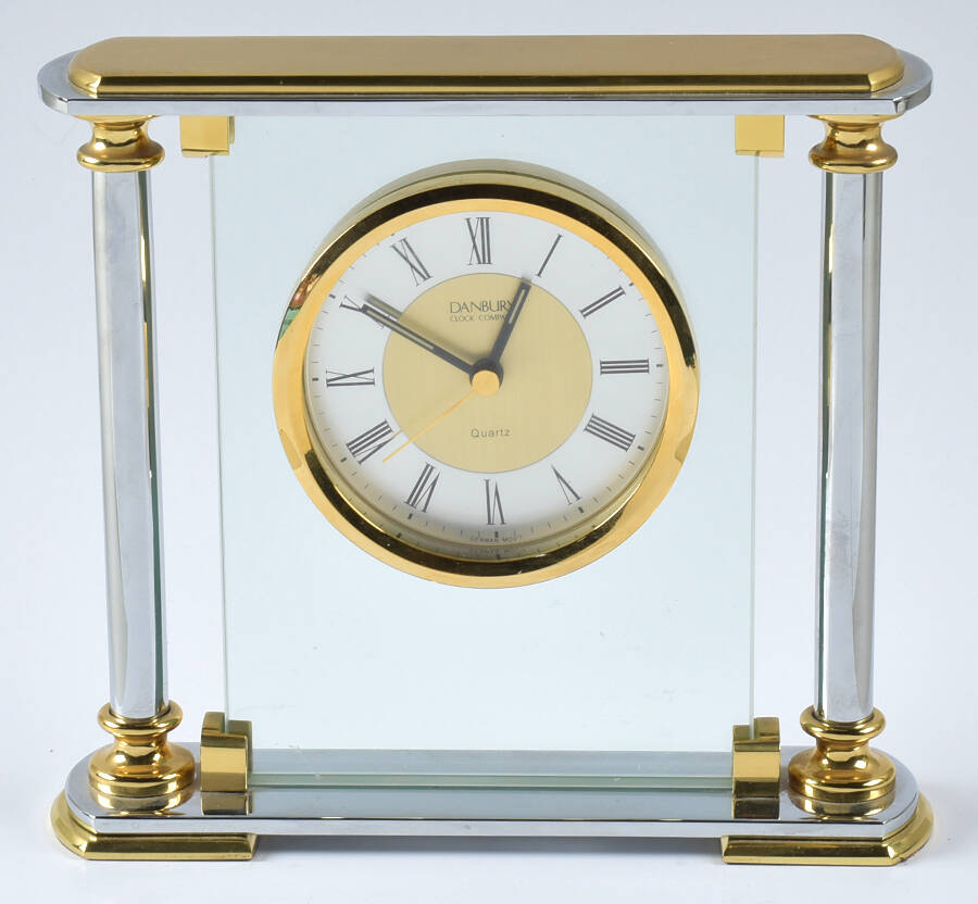 DCZ1 Quartz Clock by Danbury Clock Co-1