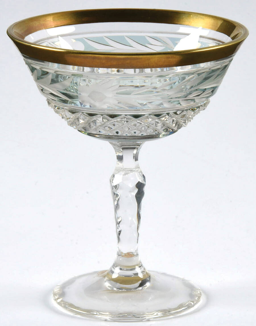 Marchioness Emerald Green Liquor Cocktail by Ebeling & Reuss-1