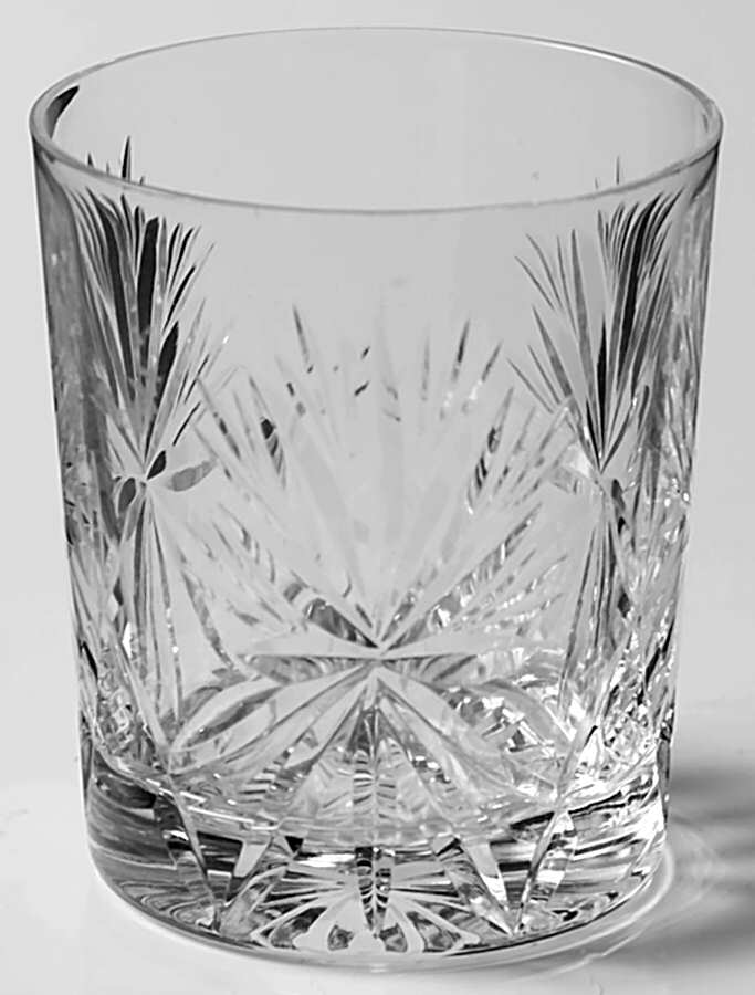 Star of Edinburgh Whiskey by Edinburgh Crystal-1