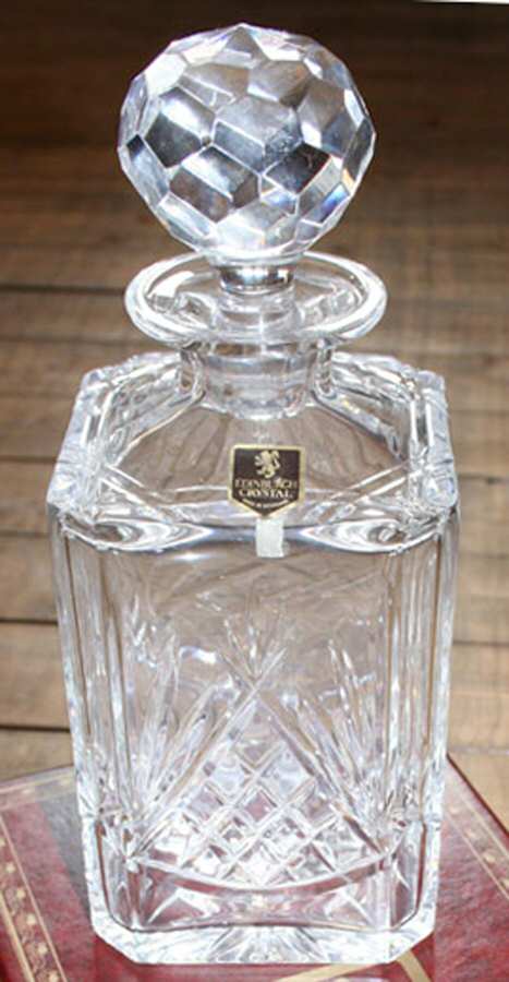 Sutherland (Wafer Stem) Decanter & Stopper by Edinburgh Crystal-1