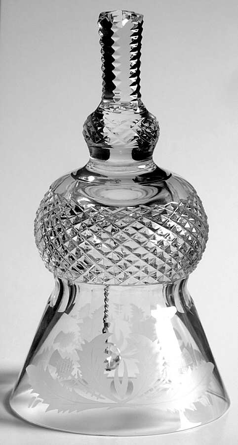 Thistle (Cut) Bell by Edinburgh Crystal-1