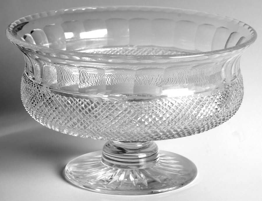 Thistle (Plain) Large Peach Melba by Edinburgh Crystal-1