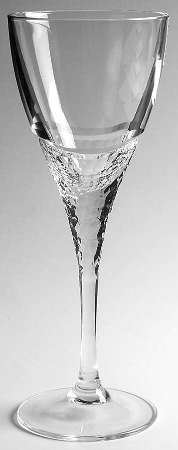 Nimbus Wine Glass by Edinburgh Crystal-1