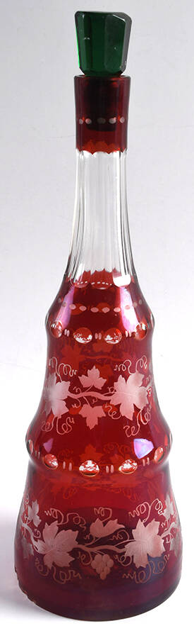 Giftware Decanter & Stopper by Egermann Crystal-1