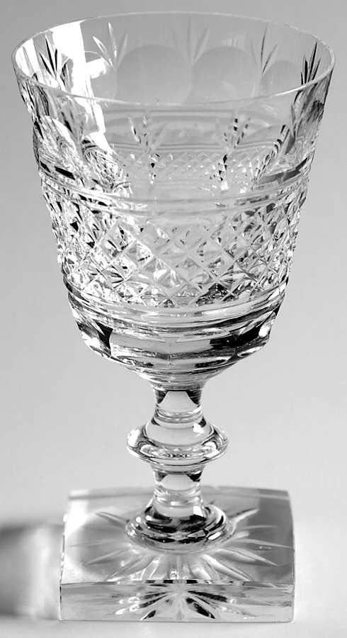 EDI35 Wine Glass by Edinburgh Crystal-1