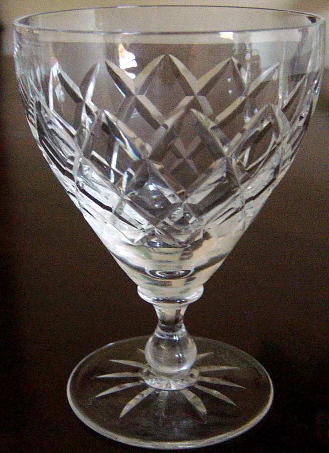 EDI46 Wine Glass by Edinburgh Crystal-1