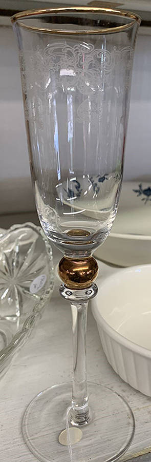 Baroque Scroll Fluted Champagne by Elements-1