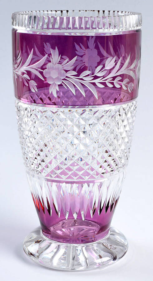 EBC15 9" Flower Vase by Ebeling & Reuss-1