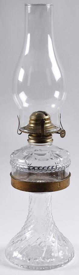 E4L1 Oil Lamp & Shade by Eagle Oil Lamp-1