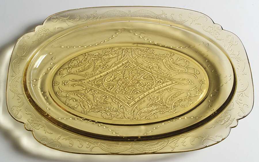 Madrid Amber 11" Oval Platter by Federal Glass -1