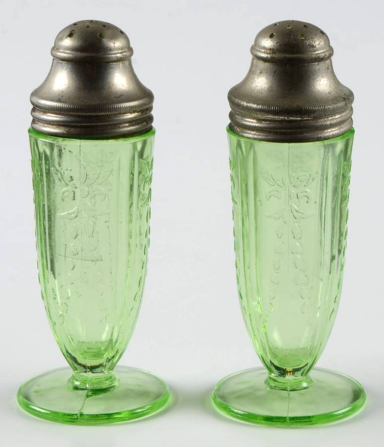 Madrid Green Footed Shaker Set & Metal Lids by Federal Glass -1