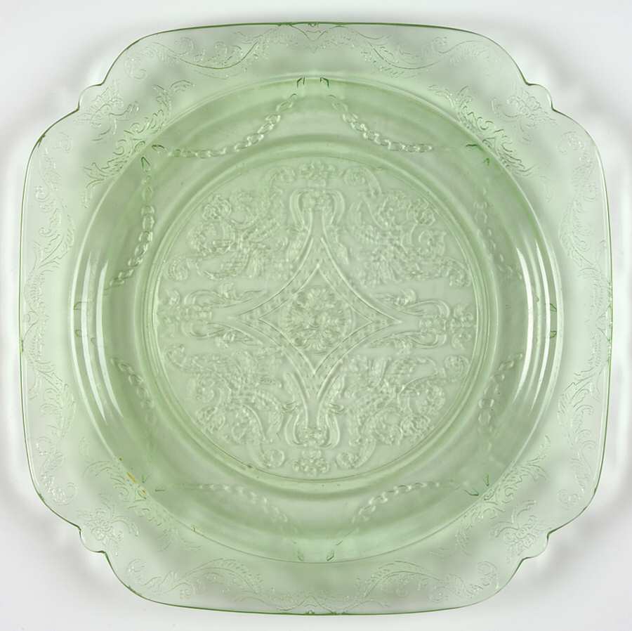 Madrid Green Luncheon Plate by Federal Glass -1