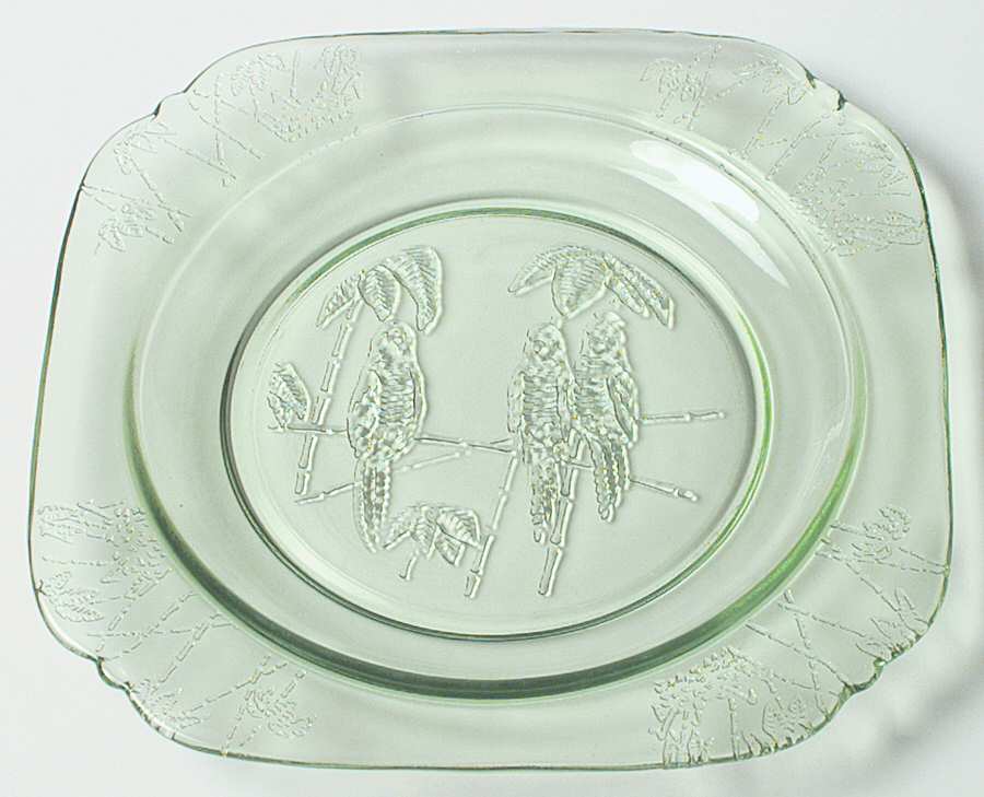 Parrot Green 7" Salad Plate by Federal Glass -1