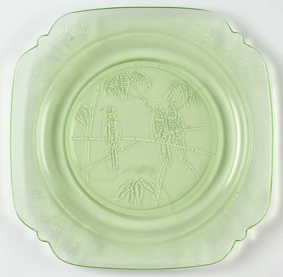 Parrot Green Dinner Plate by Federal Glass -1