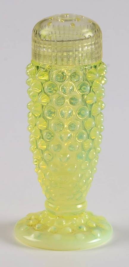 Hobnail Topaz (Opalescent) Footed Shaker & Plastic Lid by Fenton-1