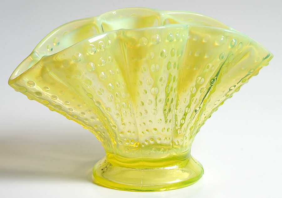 Hobnail Topaz (Opalescent) 4" Fan Vase by Fenton-1