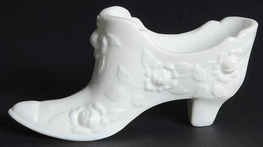 Rose Milk Glass Slipper by Fenton-1