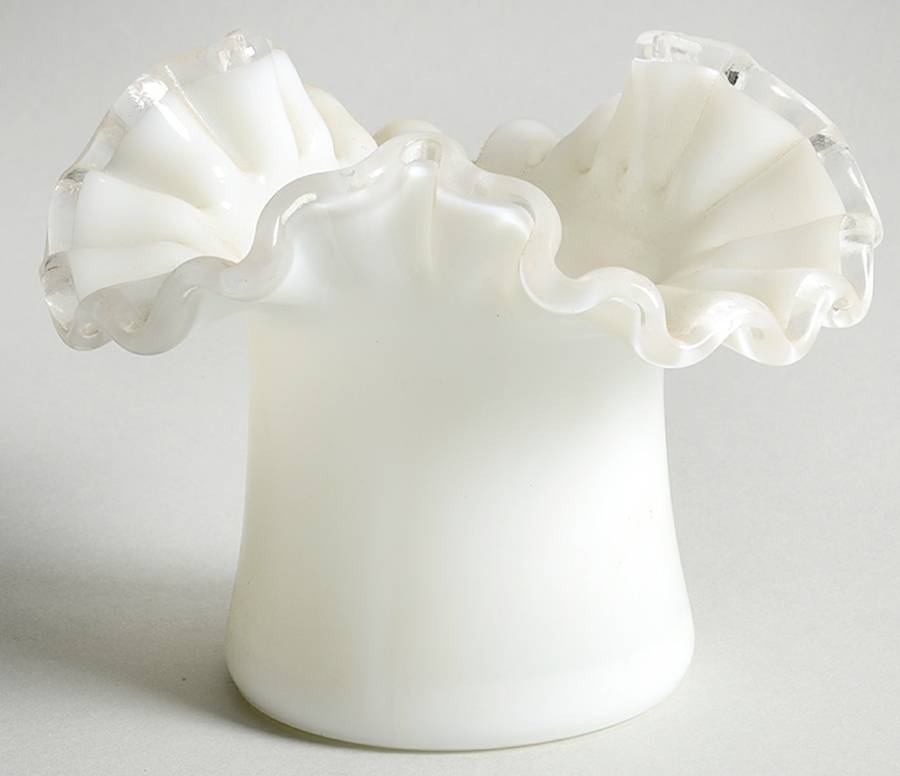Silver Crest 3" Tirangular Crimped Topper(Top Hat) by Fenton-1