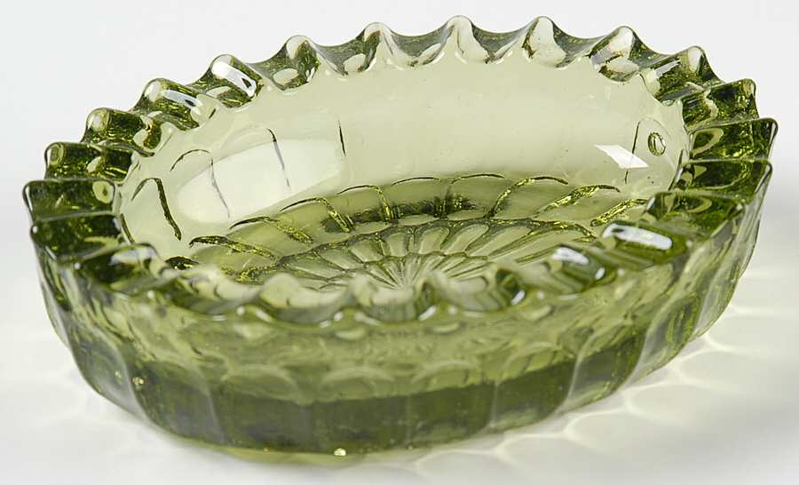 Thumbprint Colonial Green Oval Ashtray by Fenton-1