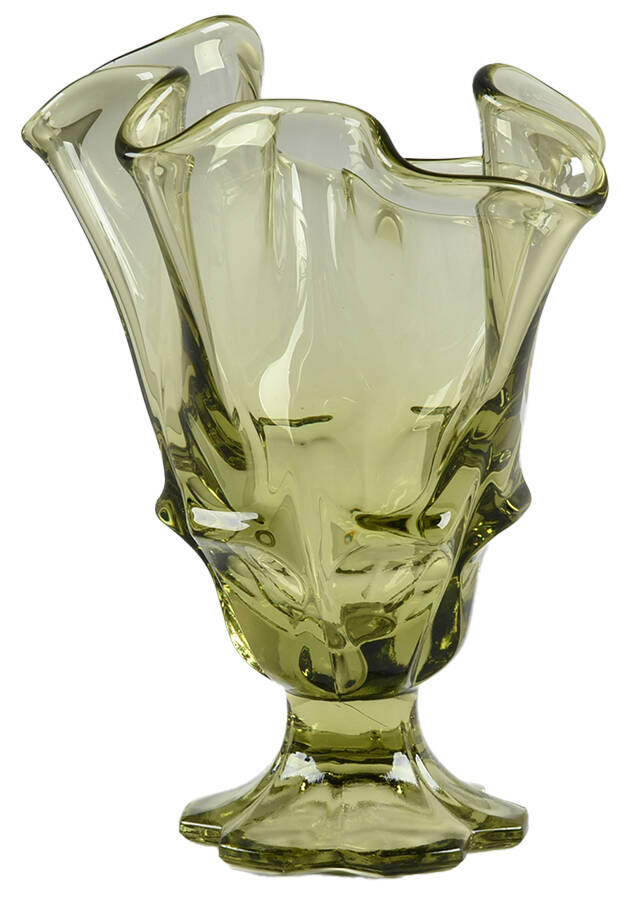 Valencia Colonial Green Handkerchief Vase by Fenton-1