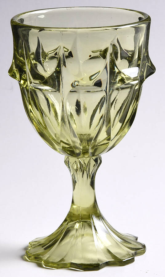 Valencia Colonial Green Wine Glass by Fenton-1